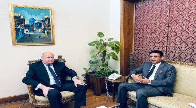 
                      السفير مارم يبحث مع مساعد وزير الخارجية المصري الإجراءات الجديدة للدخول والإقامة في مصر