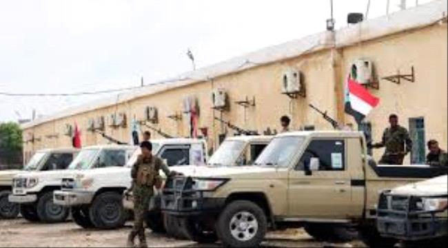 
                     تنظيم القاعدة يستهدف مواقع عسكرية في أبين وشبوة